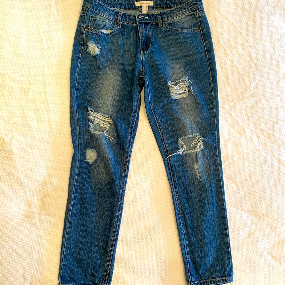 2/$30 - Ripped Narrow Leg Ankle Length Jeans
